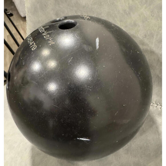 Vintage Dunlop Matterhorn Bowling Ball (14.4 lbs) with Leather Bag - Picture 3 of 15